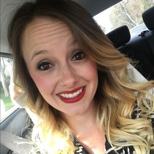 Meet your Posher, Kymberly